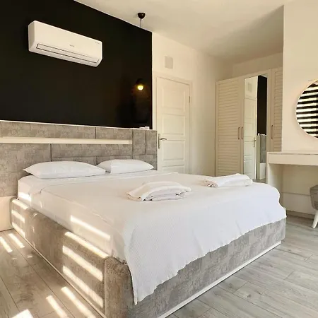 Villa Mossa, 3 Bedroom, Private Pool, Calis *